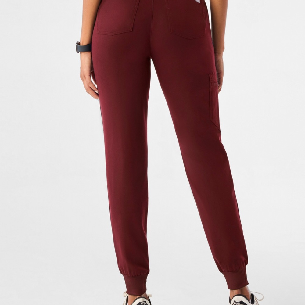 Figs Women's Burgundy Jogger Pants Scrubs Size Large